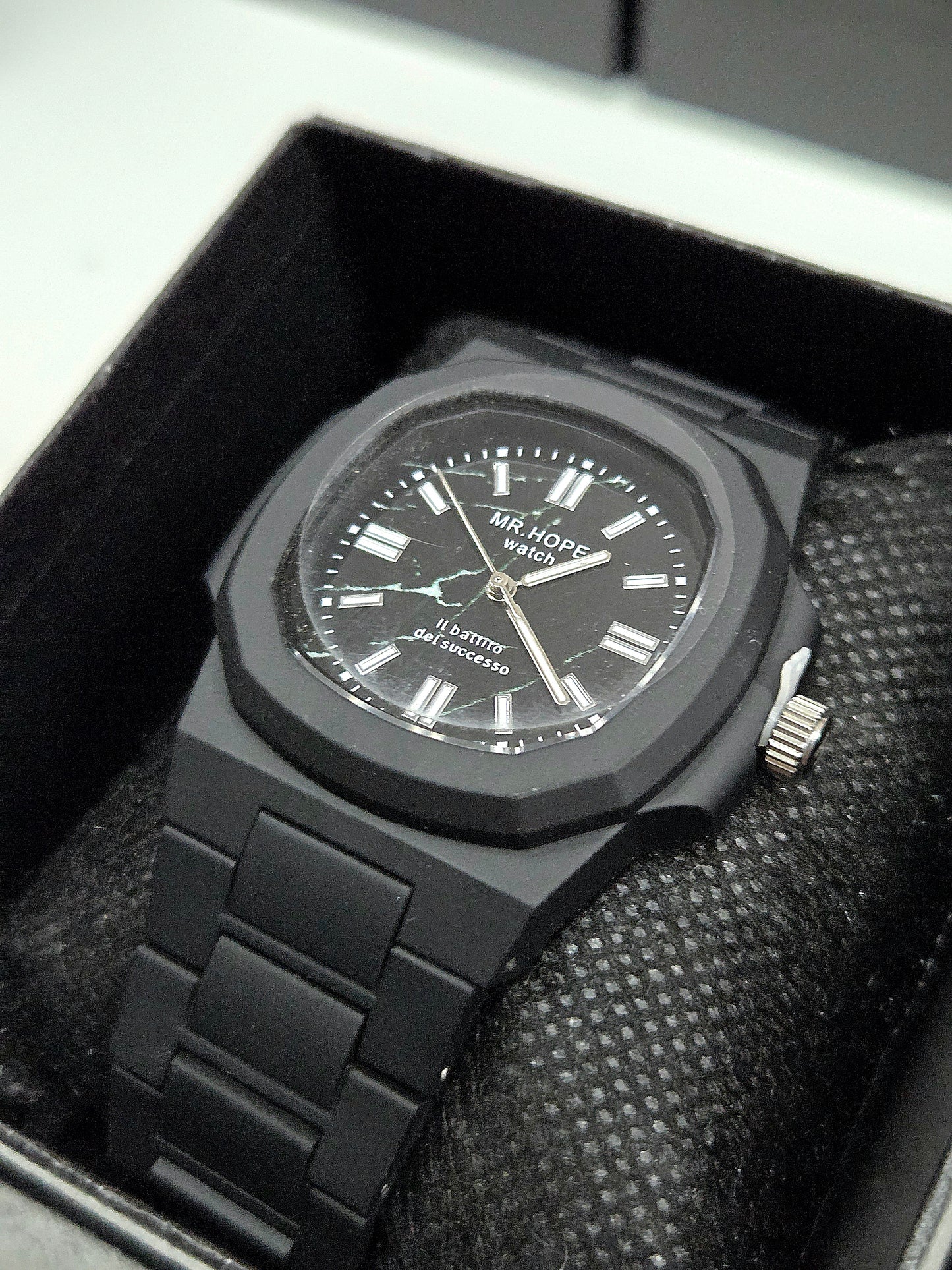 Mr.Hope Watch Black Carbon